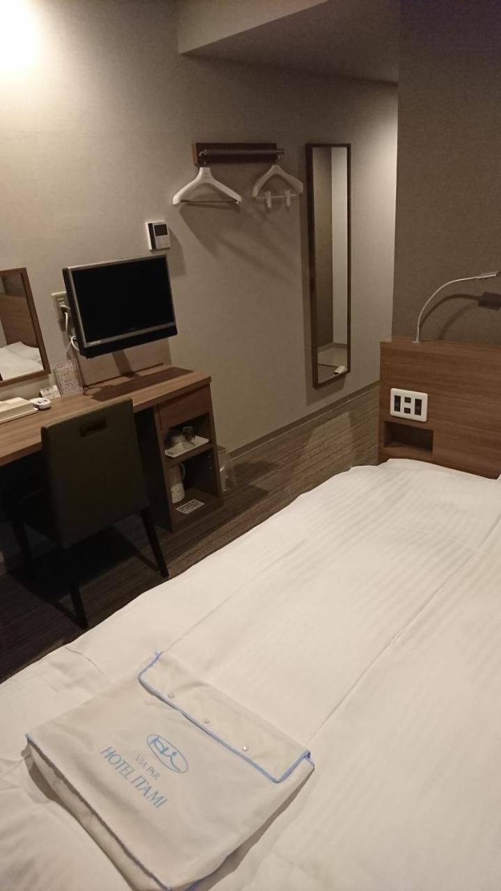 Hotel Itami ภายนอก รูปภาพ